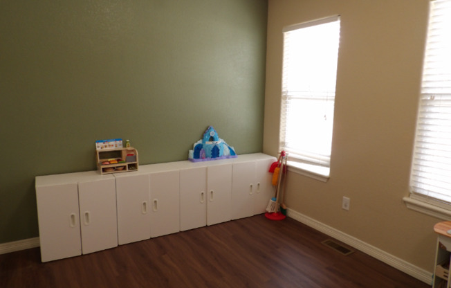 6127 JOURNEY DR