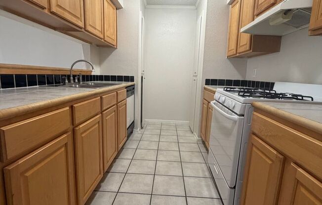 2 beds, 2 baths, 1,225 sqft, $1,450, Unit ABB-2-228