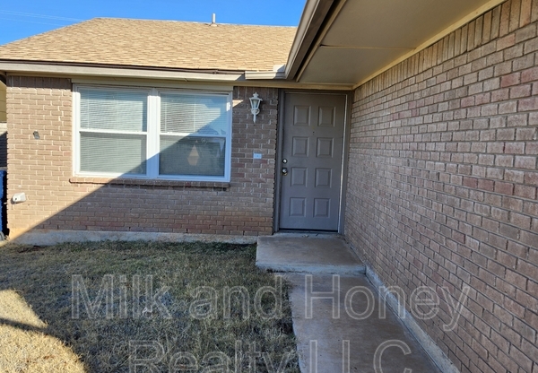 12407 SW 2 ST