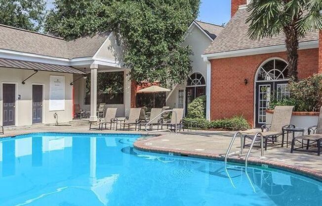 3 Bedroom Condo Located off Jefferson Hwy - Near Bocage and Whole Foods