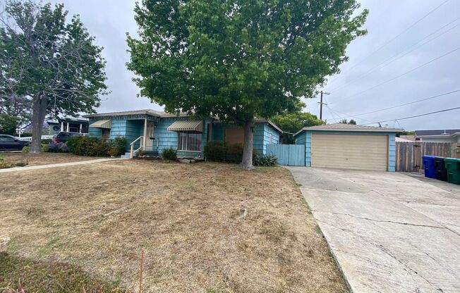 Cute 3 Bedroom 2 bath home located near SDSU available now!!!!!