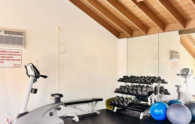 1 bed, 1 bath, $2,150, Unit E3