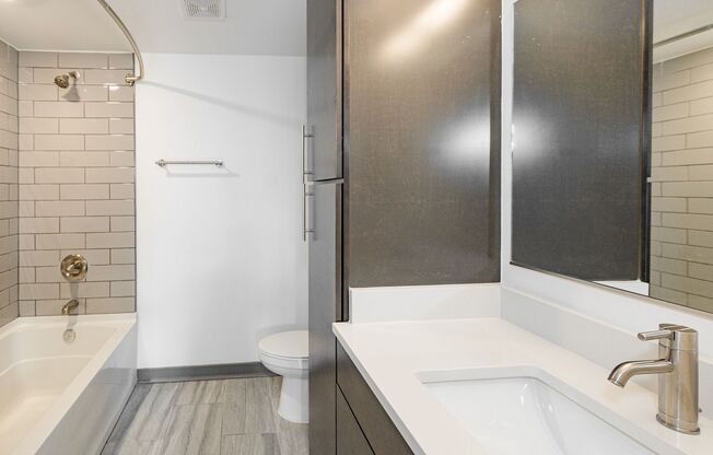 1 bed, 1 bath, $1,449, Unit 6201