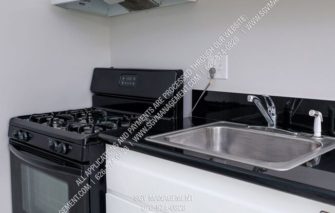 1 bed, 1 bath, 560 sqft, $1,695, Unit 43