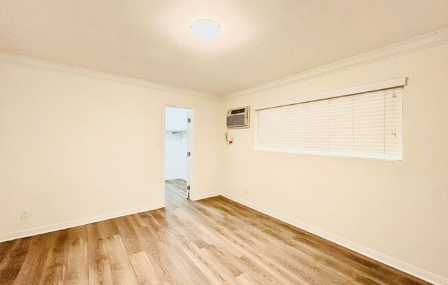 1 bed, 1 bath, $2,395, Unit 106