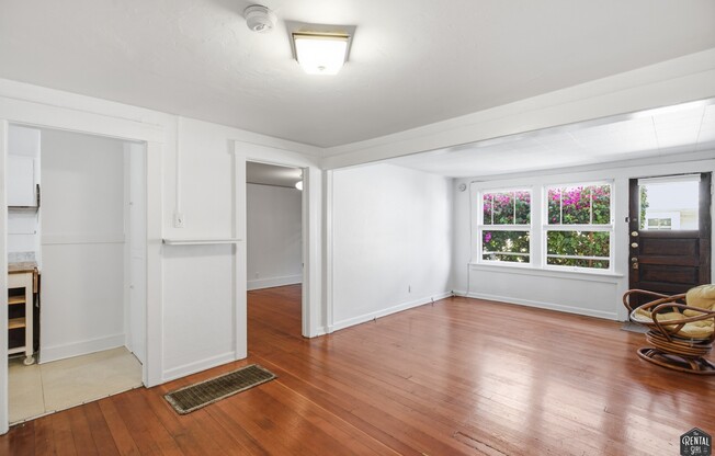 2808 3 ST