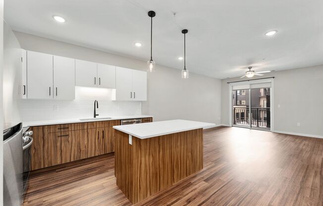 1 bed, 1 bath, 750 sqft, $1,485, Unit 407