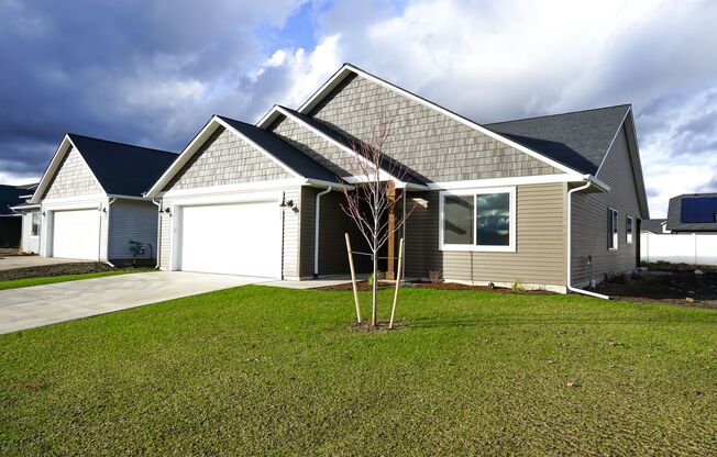 Brand New 4 Bedroom Home in Rathdrum