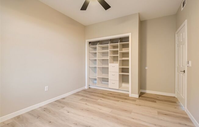 3 beds, 2 baths, $2,375, Unit Unit #103