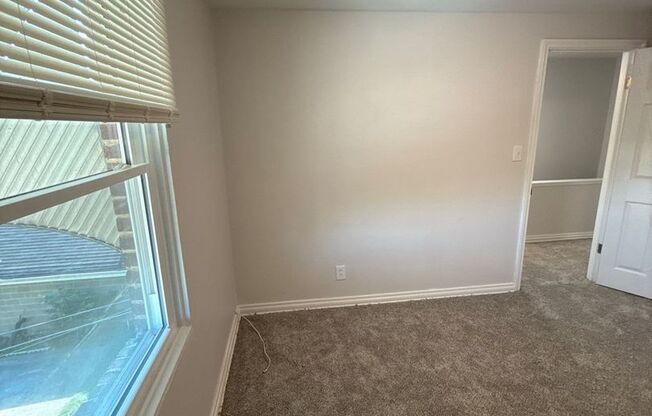 3 beds, 1 bath, $1,995