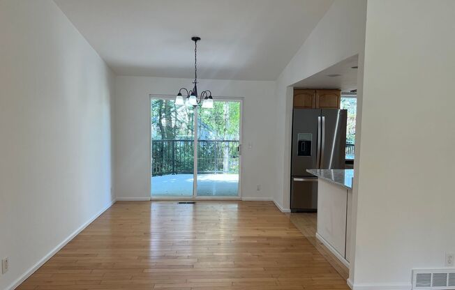 4bd/2.75ba Bellevue Home