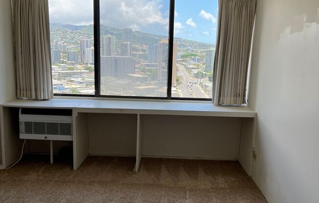 1 bed, 1 bath, $2,200, Unit Marco Polo
