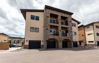 2 beds, 2 baths, $2,699, Unit # 303