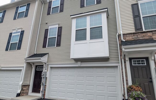 New Construction (never lived in) townhouse in Frederick available for immediate move in!