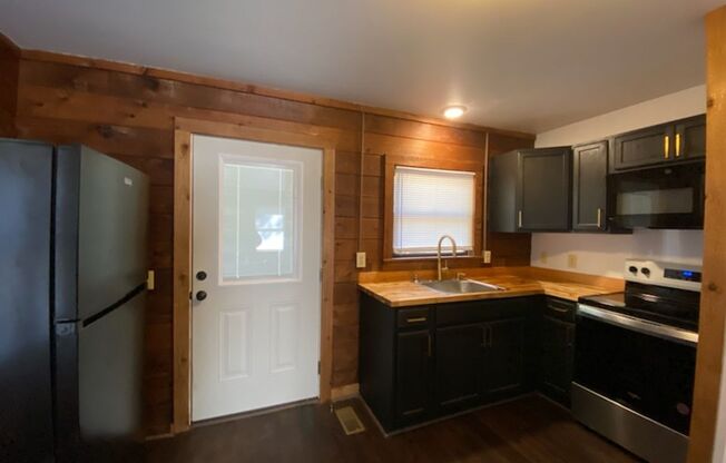 268 W Manchester