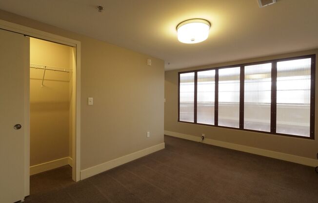 2 beds, 2 baths, 1,295 sqft, $2,090, Unit 202