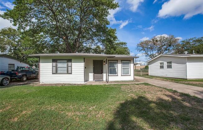 637 N 4 ST