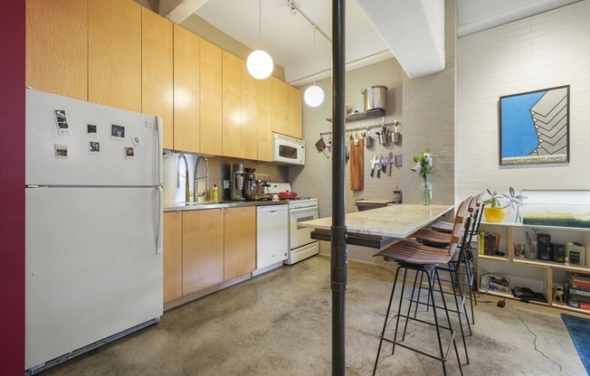 42 CHAUNCY ST