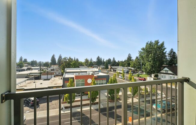 2 beds, 1 bath, 757 sqft, $1,695, Unit 201