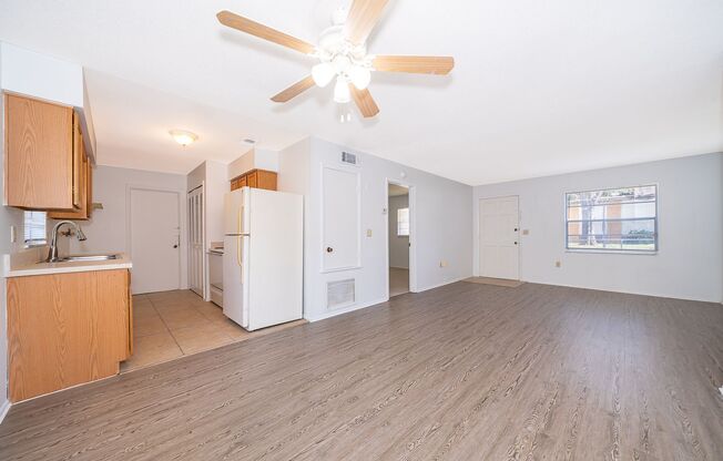 ALTAMONTE SPRINGS: 3 bed/1.5 bath home in great location!