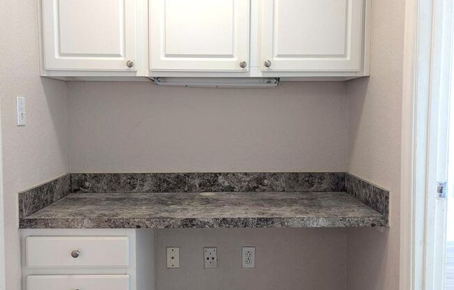 1 bed, 1 bath, $1,600, Unit Unit 217
