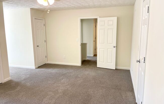 Welcome to this charming 3-bedroom, 2.5-bathroom home located in the vibrant community of College Park, GA.