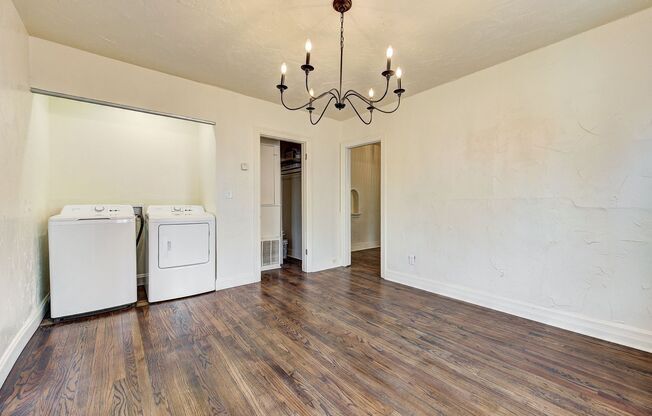 2344 W. Park PL