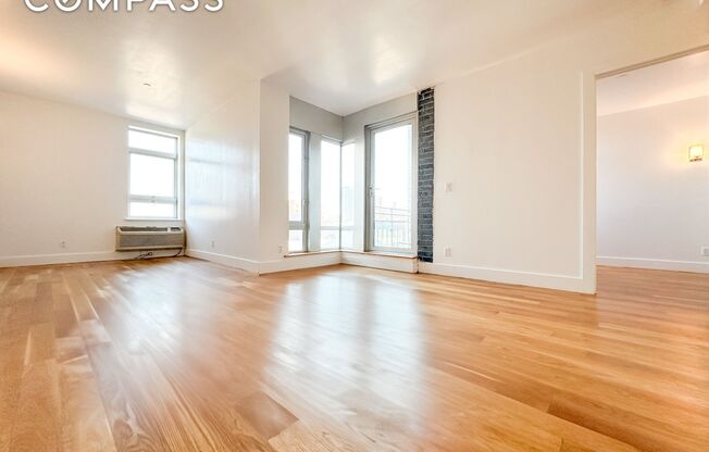 105 GRAND AVE