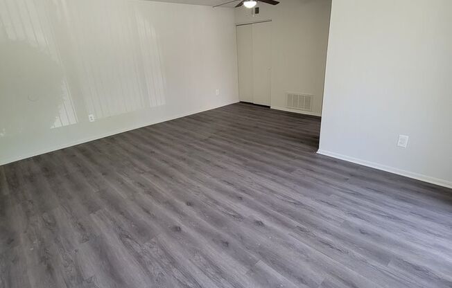 2 beds, 1.5 baths, 900 sqft, $1,245, Unit 220-C