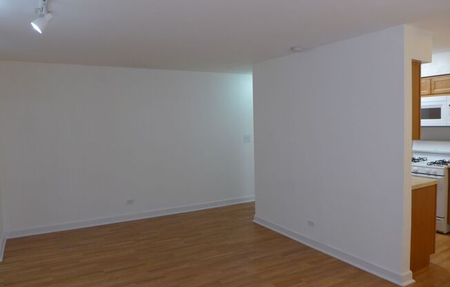 1 bed, 1 bath, 650 sqft, $1,495, Unit 310