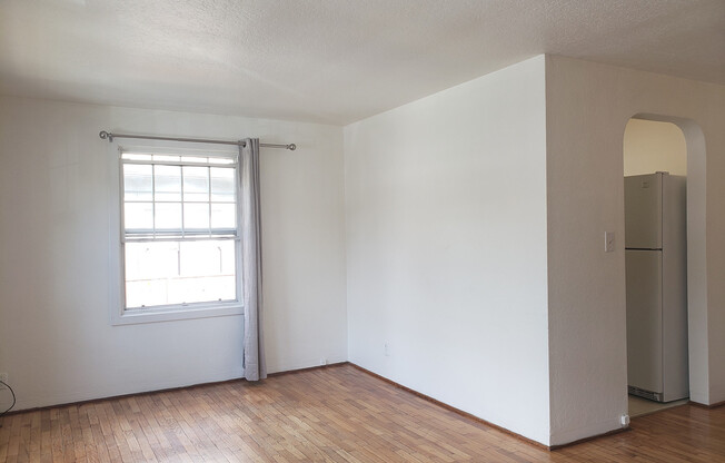 1 bed, 1 bath, 600 sqft, $1,195