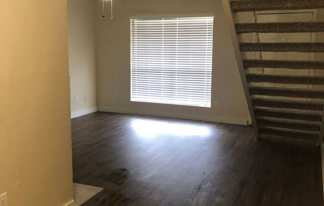 1 bed, 1 bath, 841 sqft, $875, Unit 1608