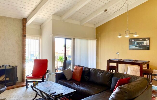 FOR RENT 1Br/1.5Ba 1,207SF Comfortable Two Story Townhome With Community Pool in La Costa