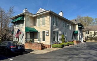 113 HOLLY CRES