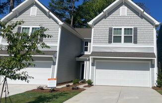 NEW 3BD/2.5BTH Townhome minutes from I-85 1 Month Free Special