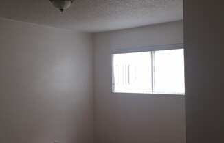 2 beds, 2 baths, $4,000, Unit 1