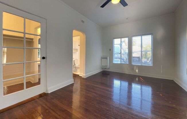 SYN - Warwick Apartments