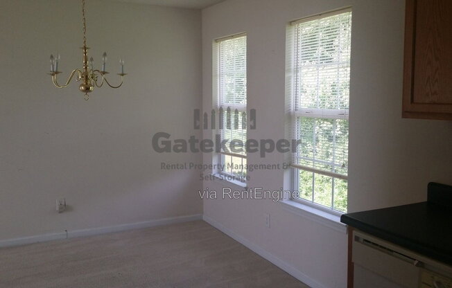 3 beds, 2 baths, 1,300 sqft, $1,845