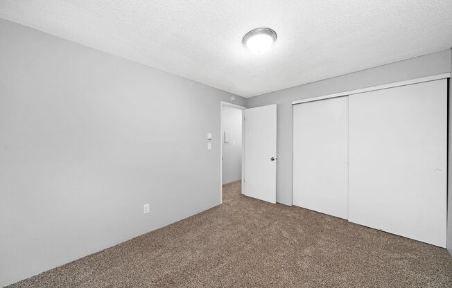 2 beds, 1 bath, 900 sqft, $1,395, Unit A7