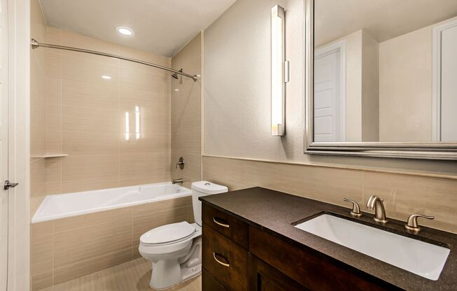 2 beds, 2.5 baths, 2,196 sqft, $8,732, Unit 1921