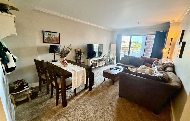 2 beds, 1.5 baths, 778 sqft, $3,800, Unit 104