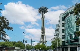 1 bed, 1 bath condo with Parking includes W/S/G!