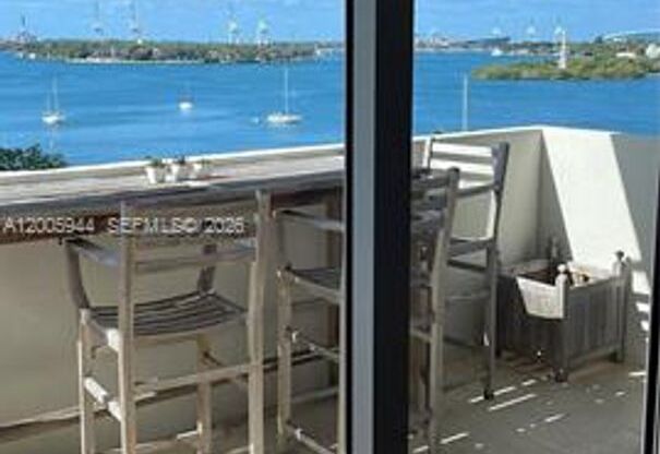5 Island Ave # 8G (A12005944)