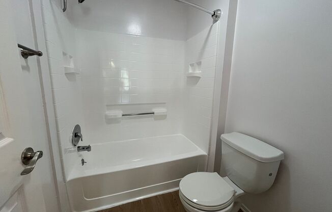 2 beds, 2 baths, 1,200 sqft, $2,598, Unit 222