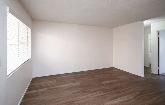 Albatross Apartments