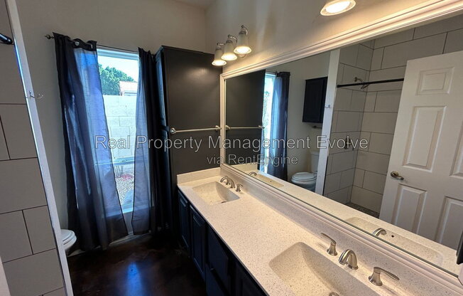 3 beds, 2 baths, 1,863 sqft, $2,249