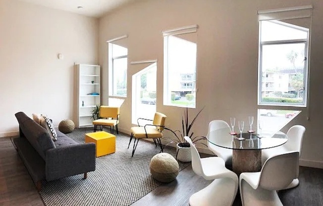 4405 West Point Loma Boulevard