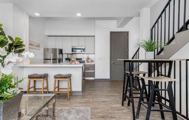 Townhomes and Studios in Culver City w/ Parking & Private Rooftop Deck!