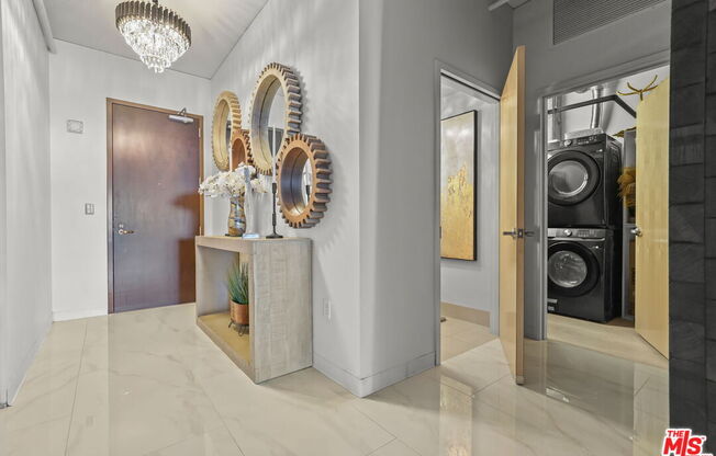 1 bed, 1.5 baths, 1,200 sqft, $4,995, Unit 916