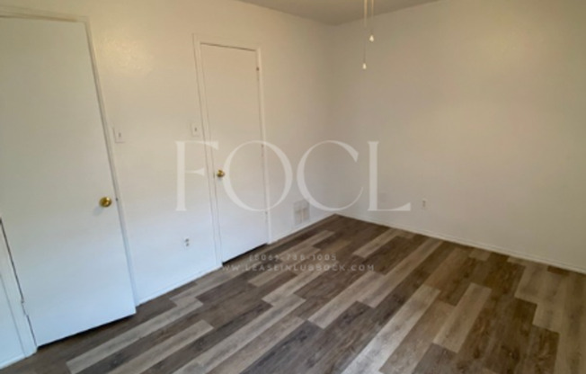 2 beds, 2 baths, 1,064 sqft, $995, Unit 5404-B 34th St